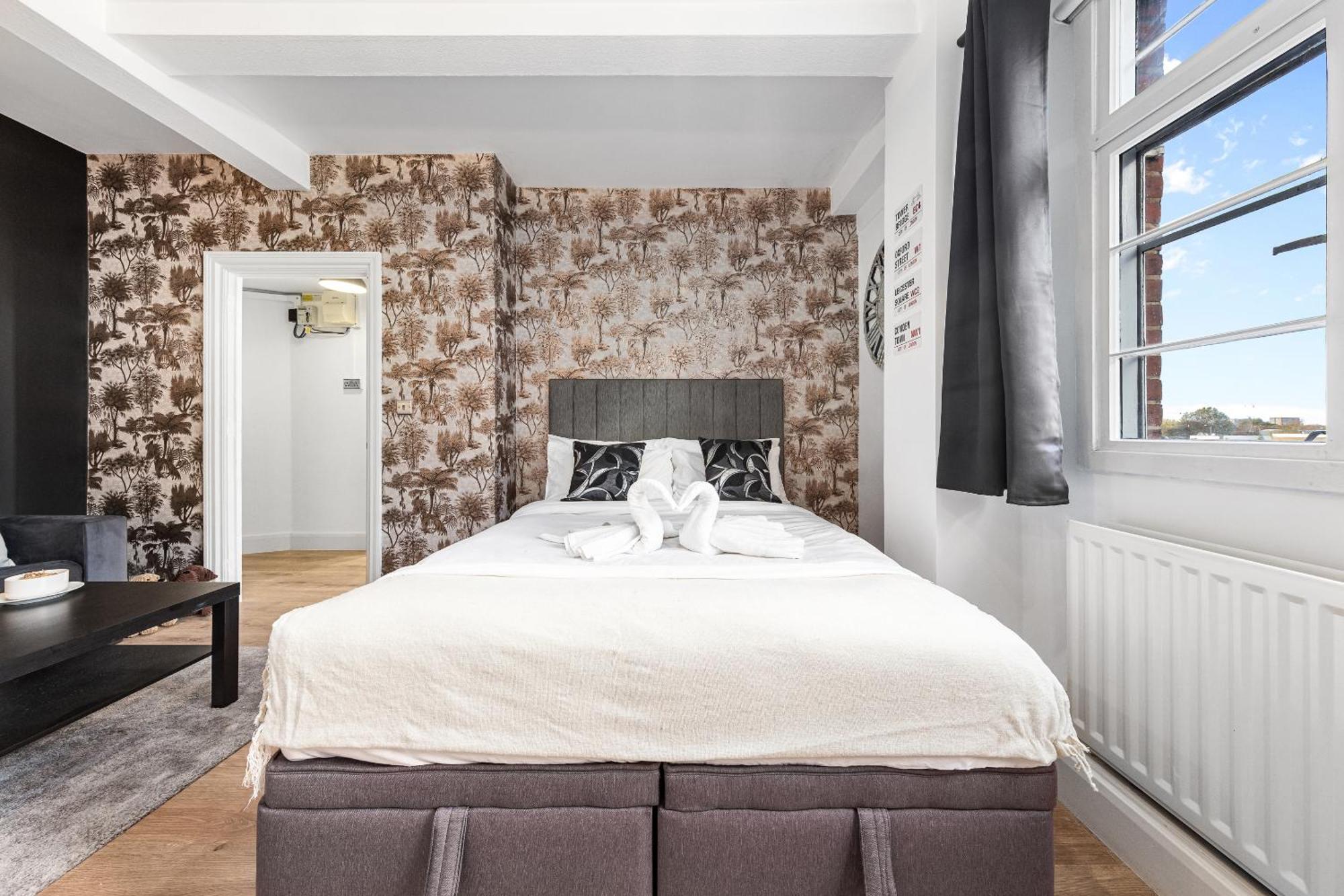 Central London Luxury, Relaxing Apartment! 2 Mins From Paddington Station! 외부 사진
