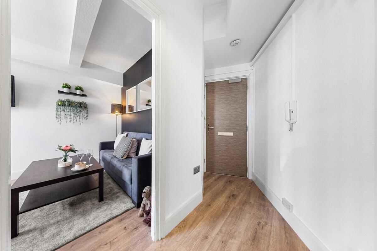 Central London Luxury, Relaxing Apartment! 2 Mins From Paddington Station! 객실 사진